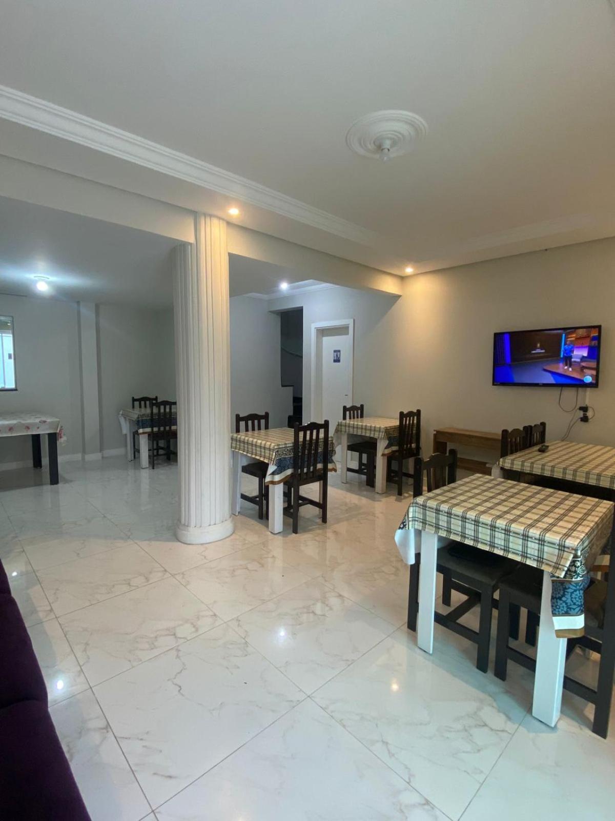 Bed & Breakfast Vale Do Paraiso *